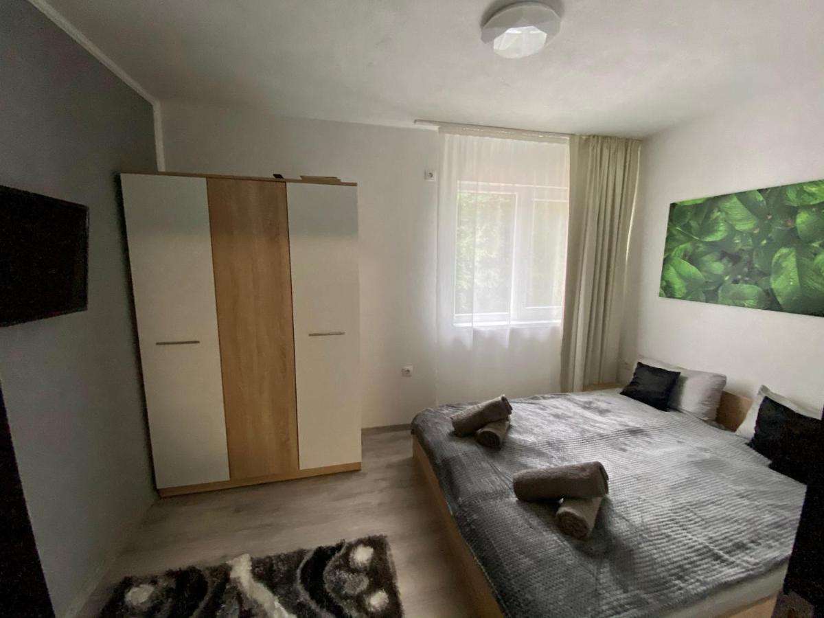 T&T Apartman Praid Eksteriør bilde